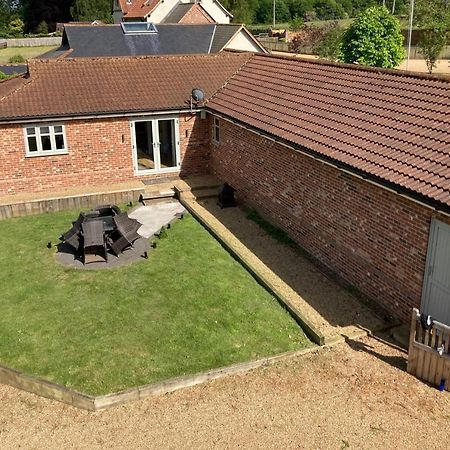 The Oaks Stable Cottage Haughley 외부 사진
