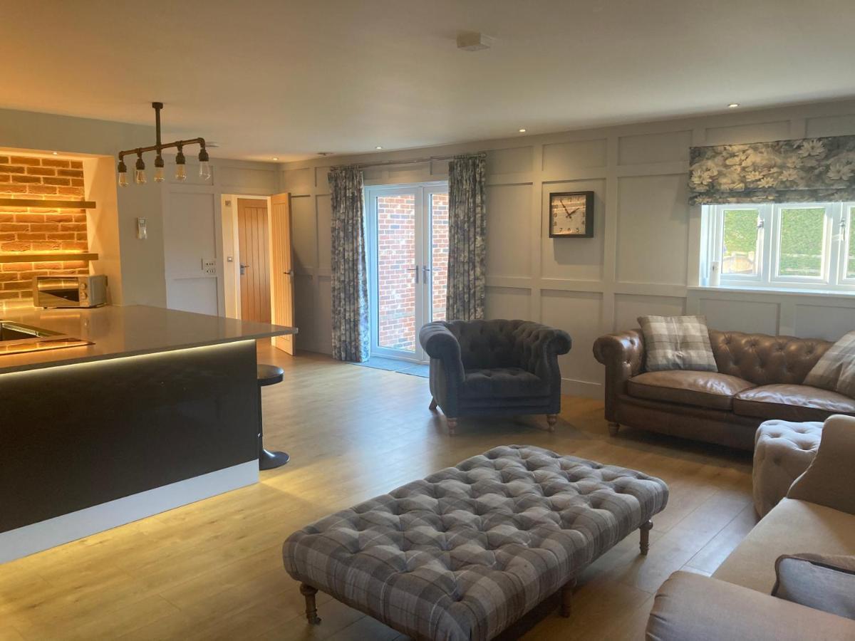 The Oaks Stable Cottage Haughley 외부 사진